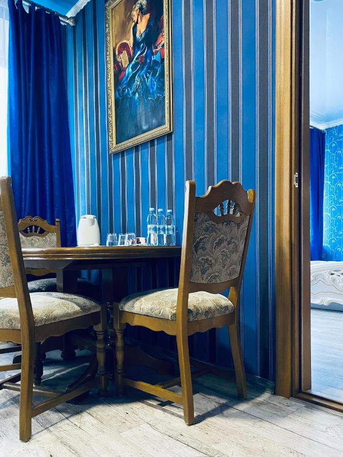 Hotel Royal Πολτάβα Εξωτερικό φωτογραφία