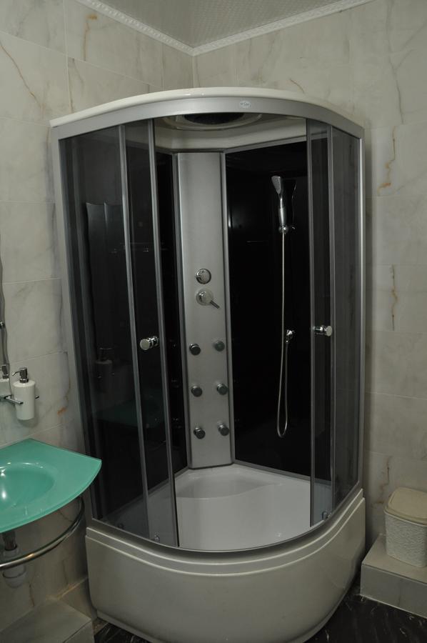 Hotel Royal Πολτάβα Εξωτερικό φωτογραφία
